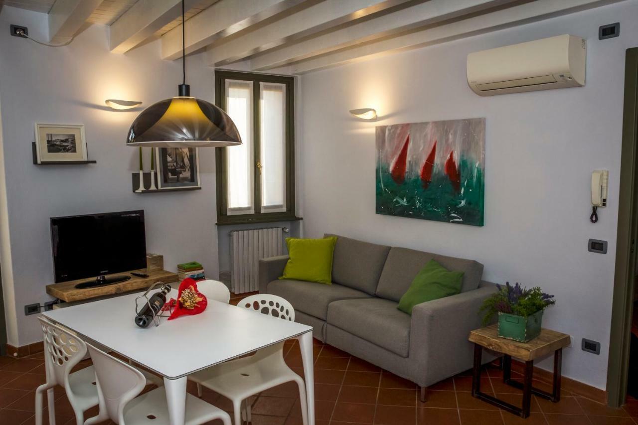Goccia Di Lago Desenzano del Garda Ngoại thất bức ảnh