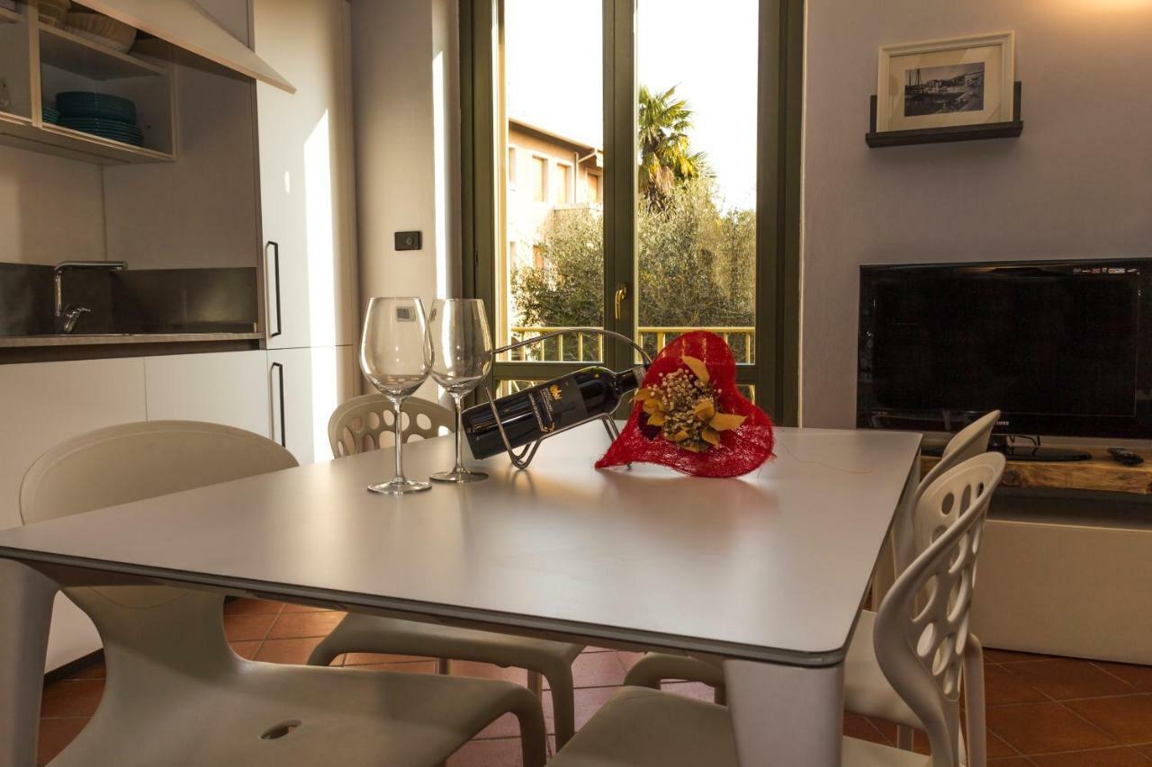 Goccia Di Lago Desenzano del Garda Ngoại thất bức ảnh