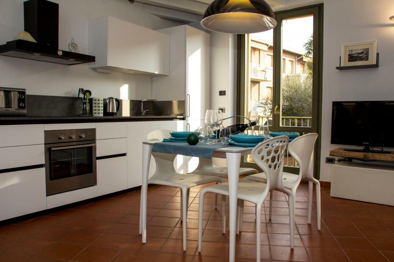 Goccia Di Lago Desenzano del Garda Ngoại thất bức ảnh