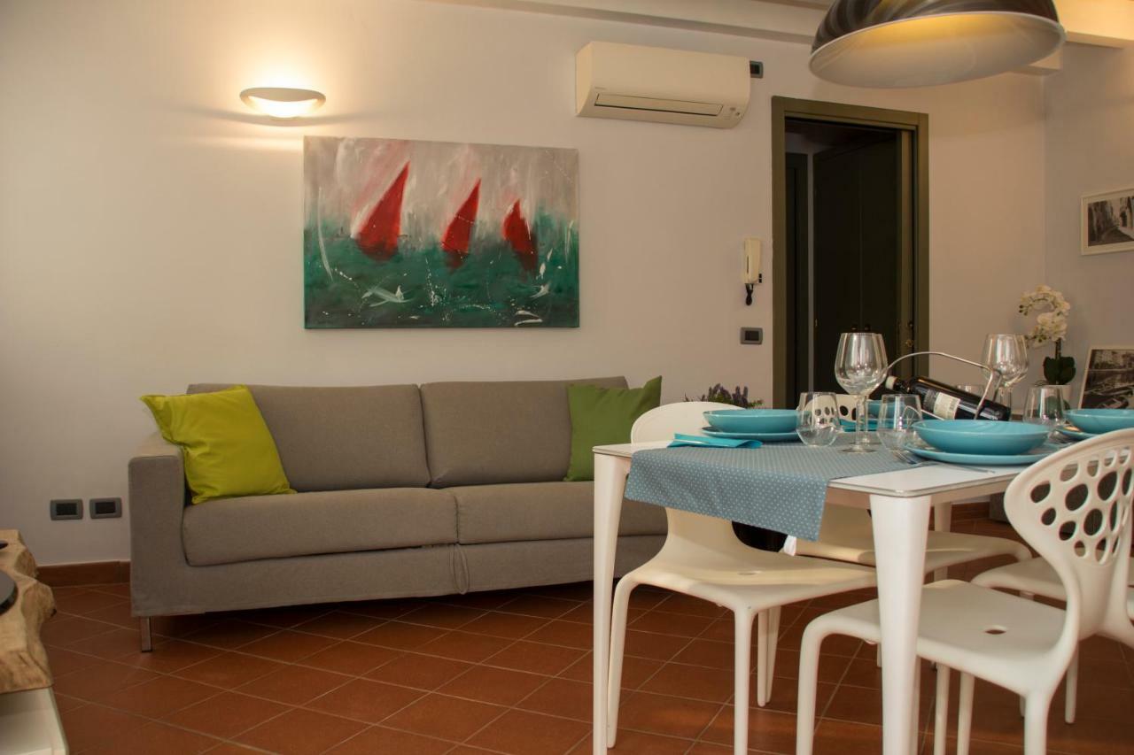 Goccia Di Lago Desenzano del Garda Ngoại thất bức ảnh