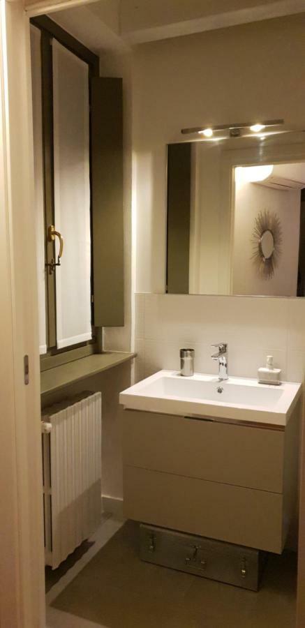 Goccia Di Lago Desenzano del Garda Ngoại thất bức ảnh