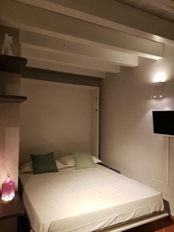 Goccia Di Lago Desenzano del Garda Ngoại thất bức ảnh